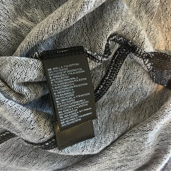 The North Face Womens Hi-Lo Hoodie Pullover Sweatshirt Medium EUC - Picture 10 of 10